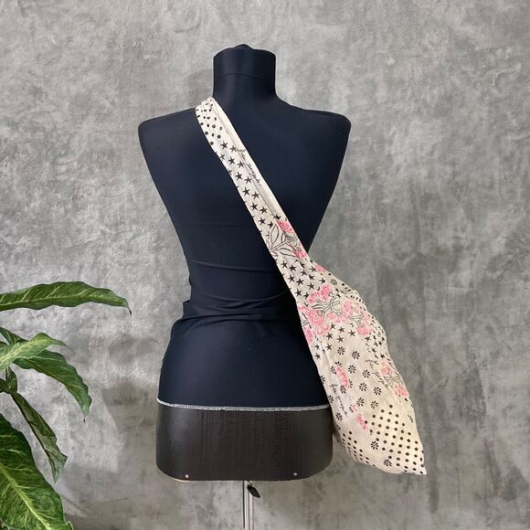 Free People Reusable Tote Crossbody Shoulder Bag Gauze Knit Boho Shopping Bag - Picture 3 of 9